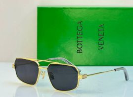 Picture of Bottega Veneta Sunglasses _SKUfw55533348fw